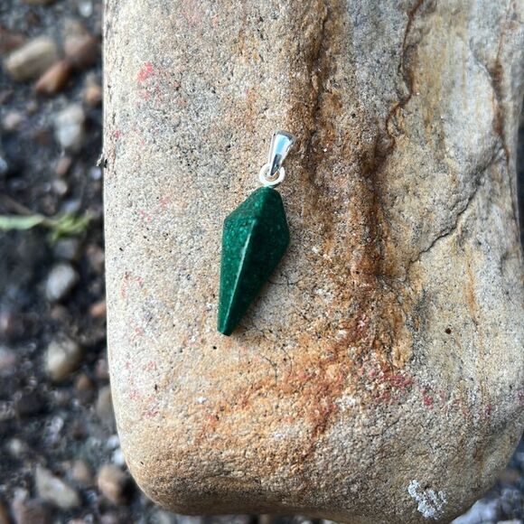 NIB Constituted Malachite Fancy Pendant in Sterling Silver 5.78 ctw - Picture 2 of 7